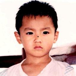 宫傲小时候照片,时光里的纯真印记